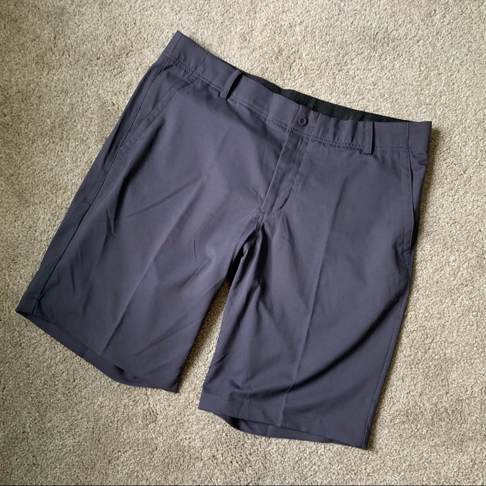 Nike golf shorts
